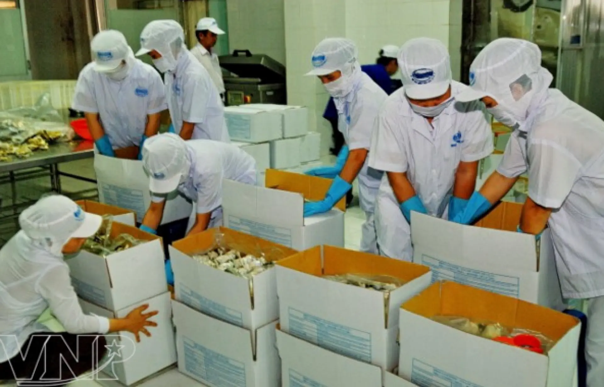 Tuyển 20 nữ sản xuất thùng Carton LƯƠNG KHỦNG