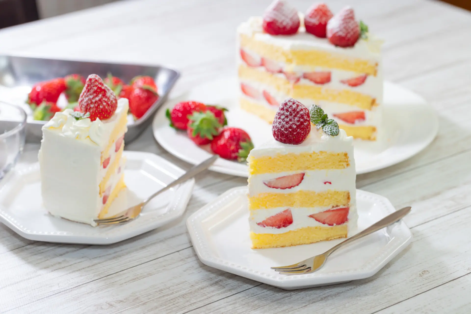 Tuyển 2 Nữ chế biến bánh ngọt