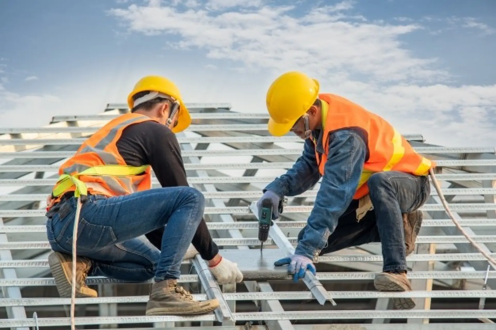 Tuyển 15 Nam công nhân xây dựng
