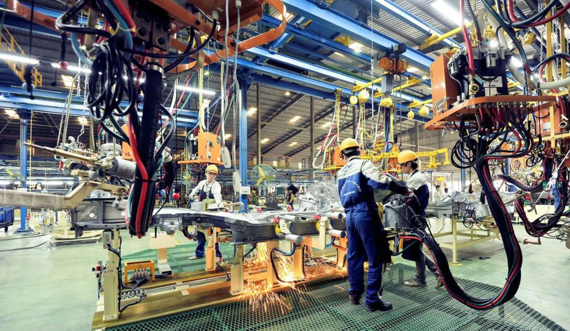 Tuyển 9 Nam lắp ráp linh kiện máy móc