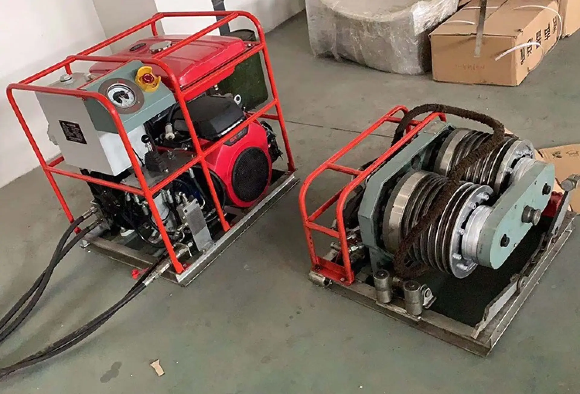 Tuyển 13 Nam thao tác máy móc kéo