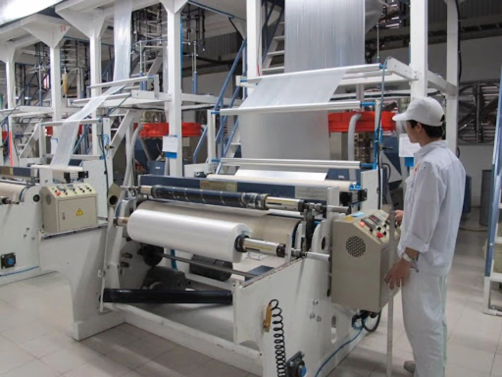 Tuyển 1 Nam sản xuất bao bì