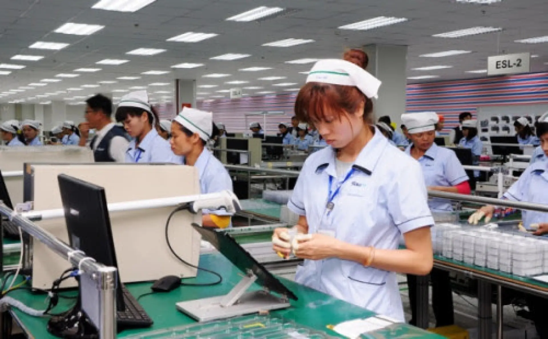 Tuyển 16 nữ kiểm tra nhựa điện tử tại Gifu