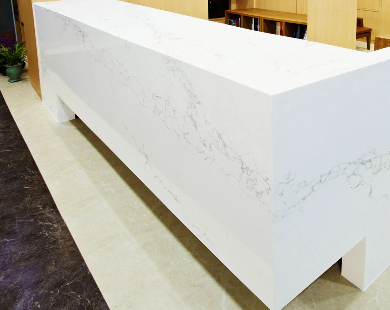 Statuario® BQ8628