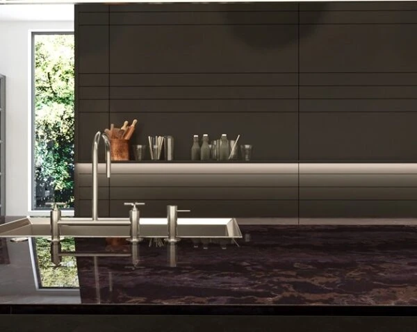 BQ8887 Amadeus®