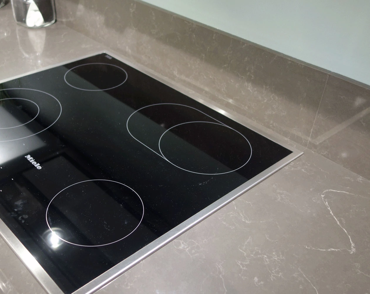 BQ8808 Cinza®