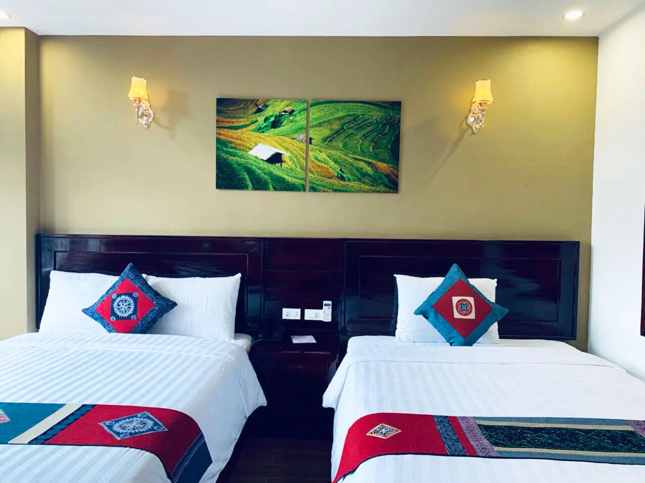 Phòng Deluxe Twin (2 giường đơn lớn)