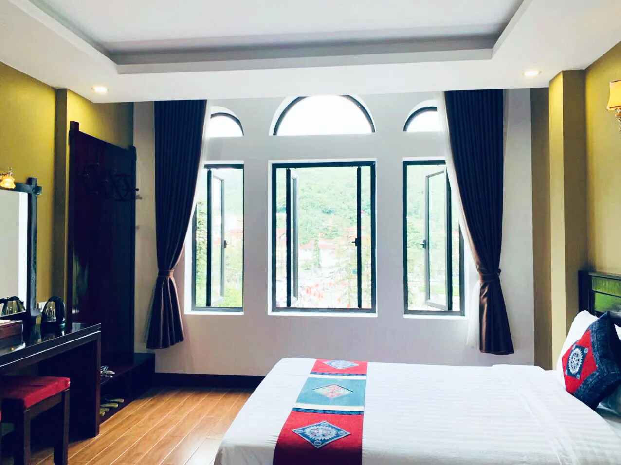 Phòng Deluxe Twin (2 giường đơn lớn)