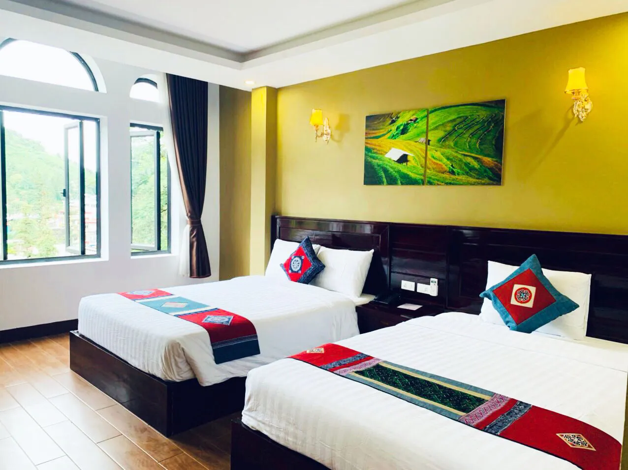 Phòng Deluxe Twin (2 giường đơn lớn)